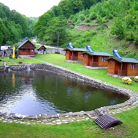 Pastravaria Romani Resort
